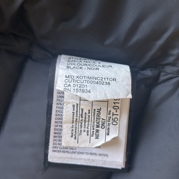 Canada Goose Freestyle Downfill Vest - Black. Size Small - Picture 3 of 4